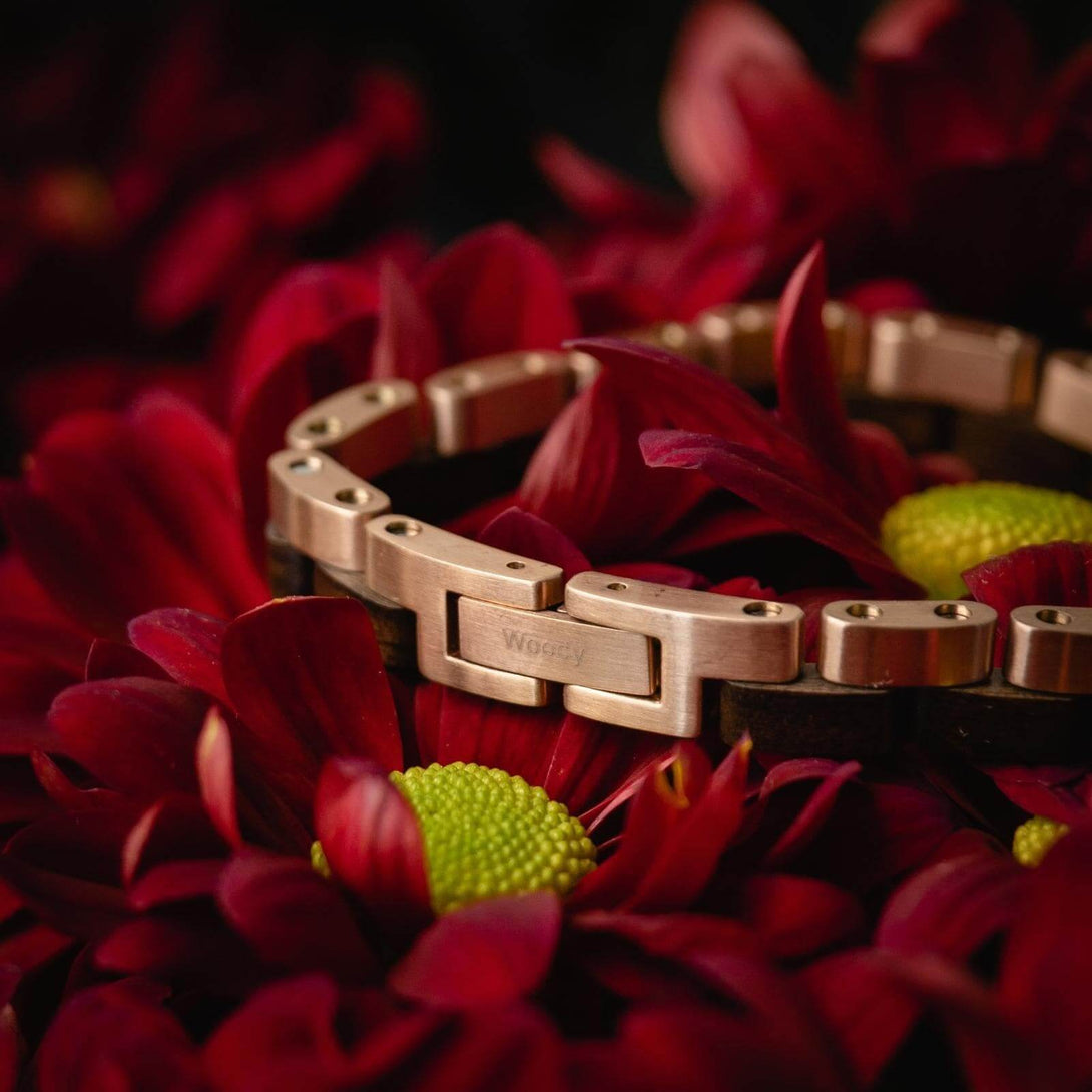 Houten en rose kleurige armband voor vrouwen